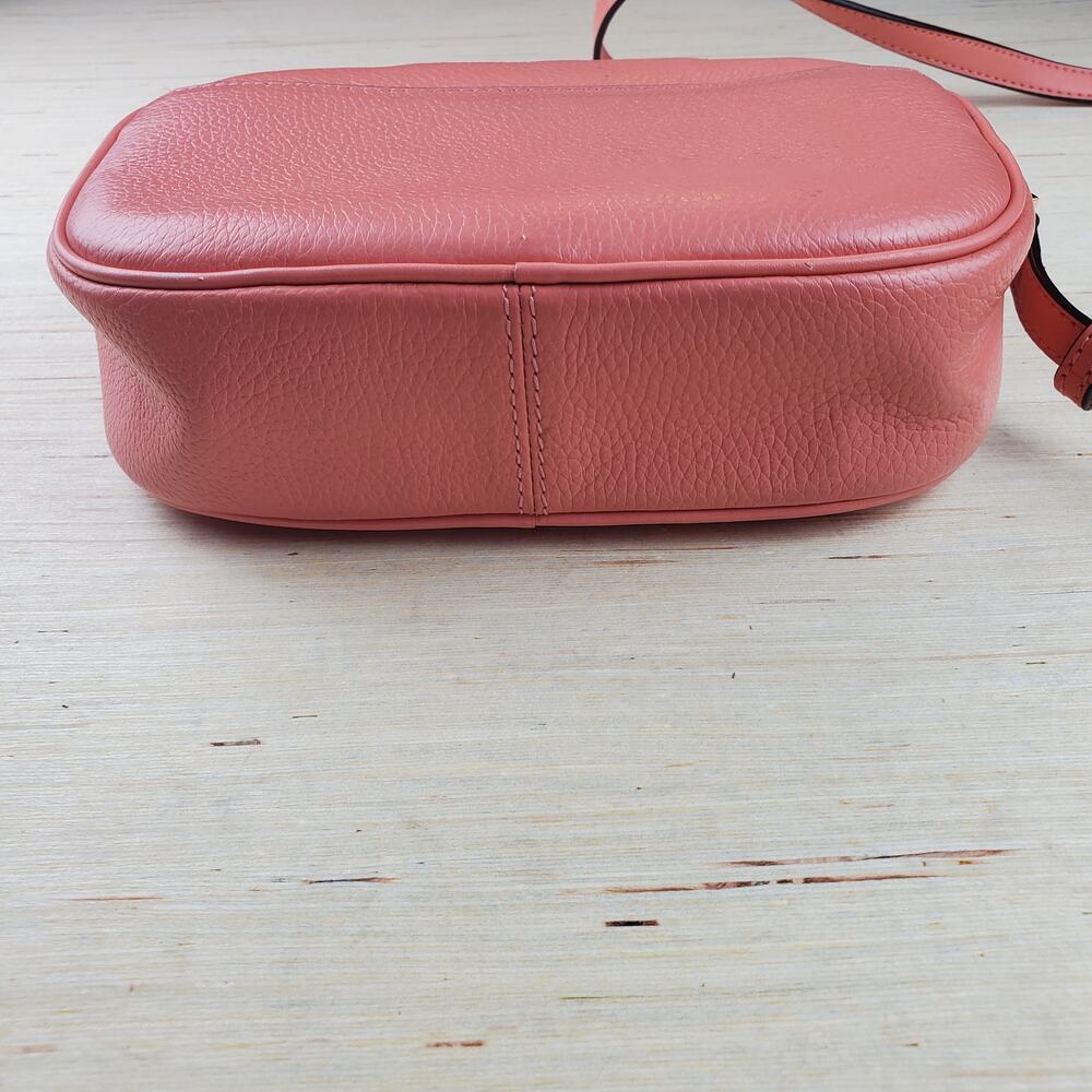 MICHAEL KORS | Jet Set | Sherbet | Medium Embossed Leather | Crossbody Bag - Picture 4 of 10